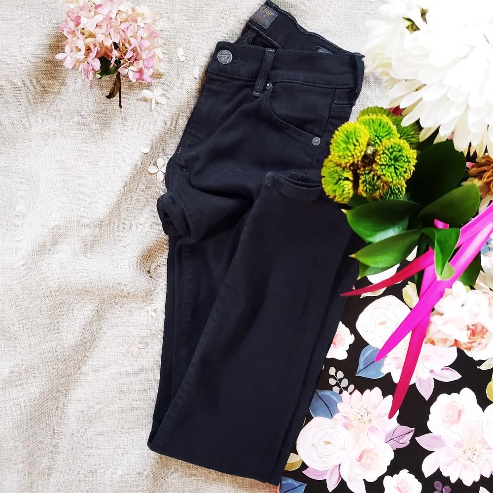 ⚠️ DONATING SOON ⚠️ Black Designer Skinny Jeans